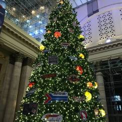 Credit: S.M. O'Connor Caption: This is a Christmas tree in the Great Hall of Chicago's Union Station.