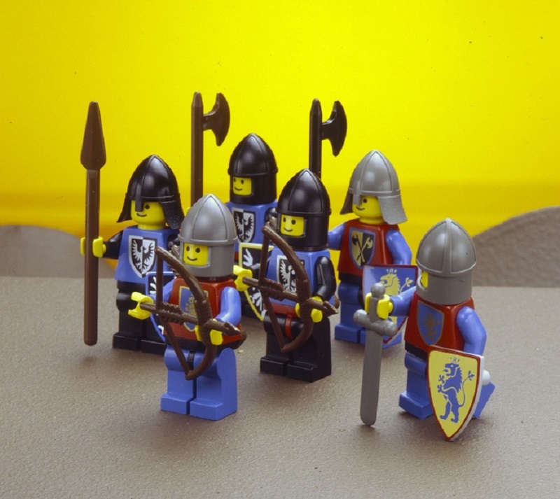 Lego Classic Castle Lion Crusader VINTAGE knight minifigure soldier